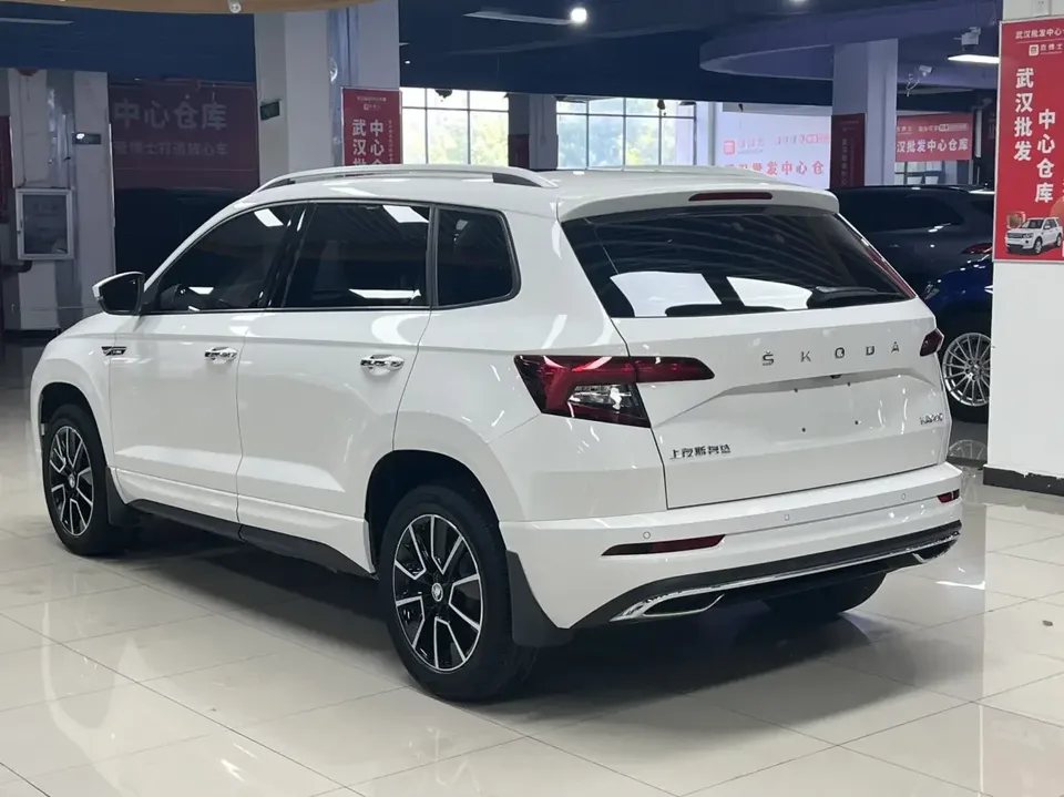 Skoda Karoq Korok 2022 TSI280 Deluxe 2022 — thumbnail 4