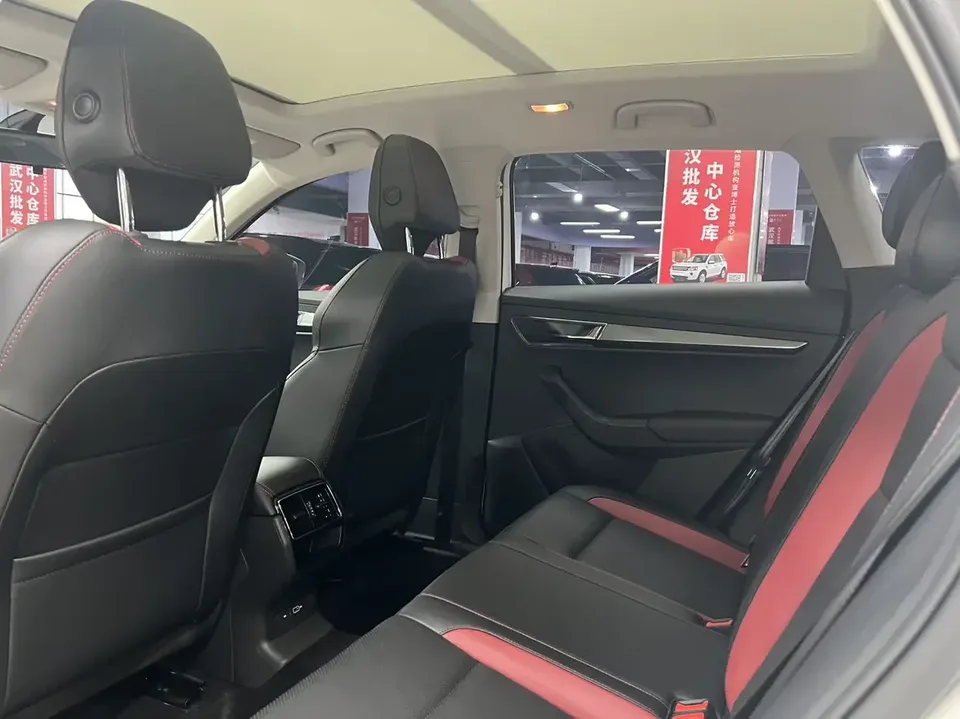 Skoda Karoq Korok 2023 TSI280 Smart Edition 2023 — thumbnail 4