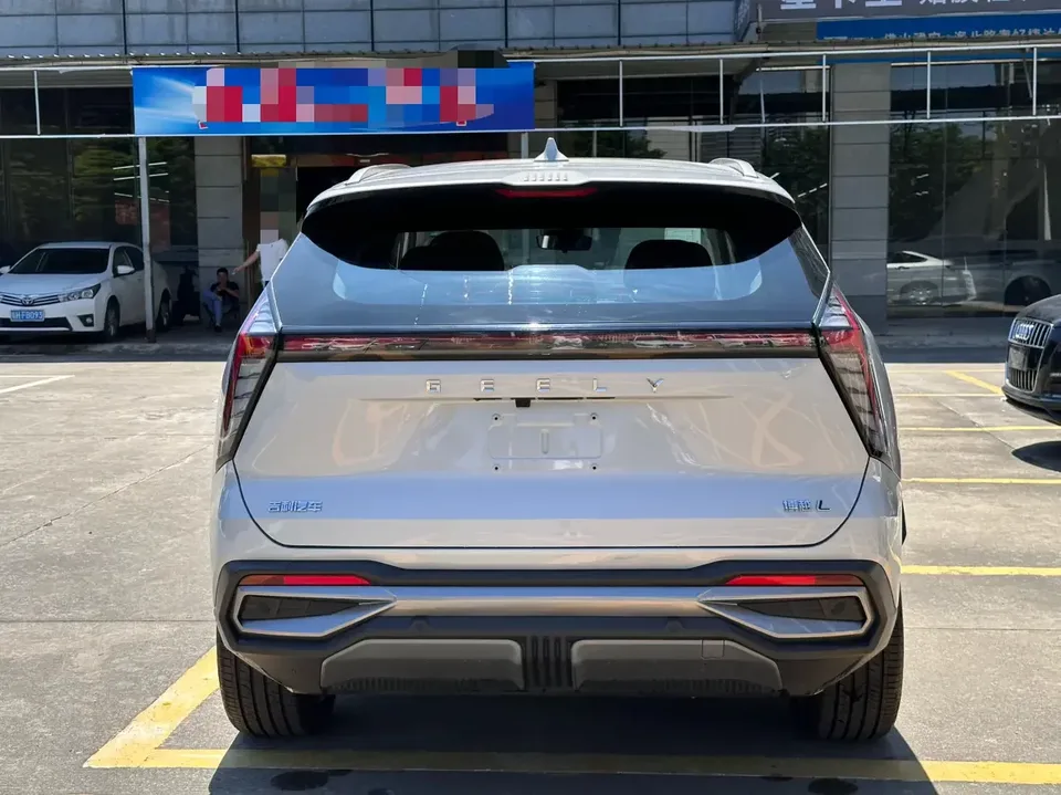 Geely Atlas L Boyue L 2024 1.5TD DCT Ultimate Edition 2024 — thumbnail 2