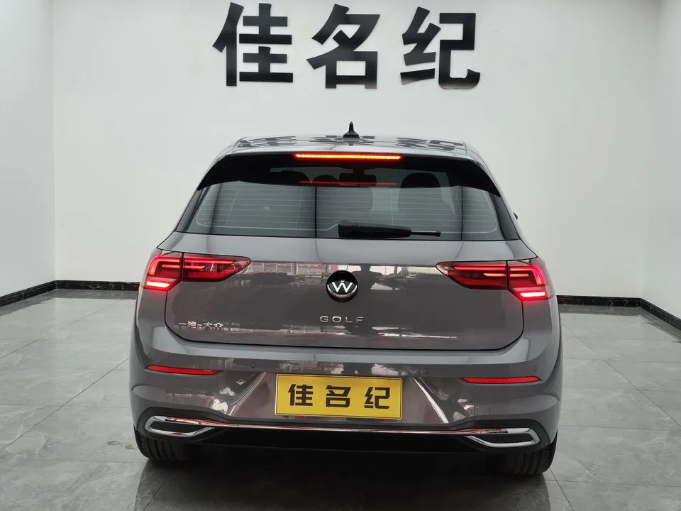 Volkswagen Golf golf 2021 280TSI DSG 30th Anniversary Edition 2022 — thumbnail 2