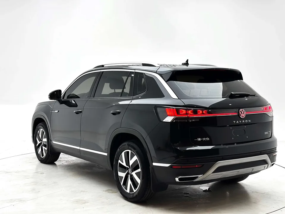 Volkswagen Tayron Tanyue 2023 280TSI 2WD Luxury Plus Advanced Edition 2022 — thumbnail 2