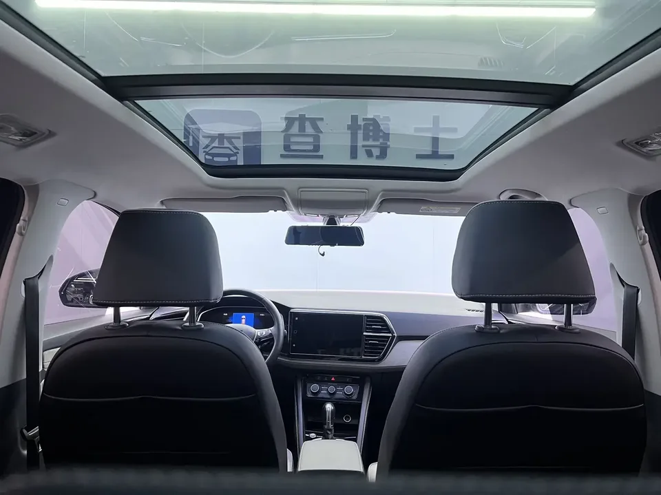 Jetta VS7 Jetta VS7 2023 280TSI Automatic High Gloss Enjoyment Edition 2023 — thumbnail 4