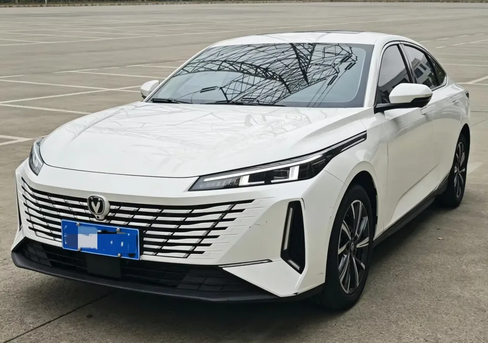 Changan Escape Escape 2024 1.5T DCT Enjoy Edition 2025 — photo 1, buy with delivery to Moscow