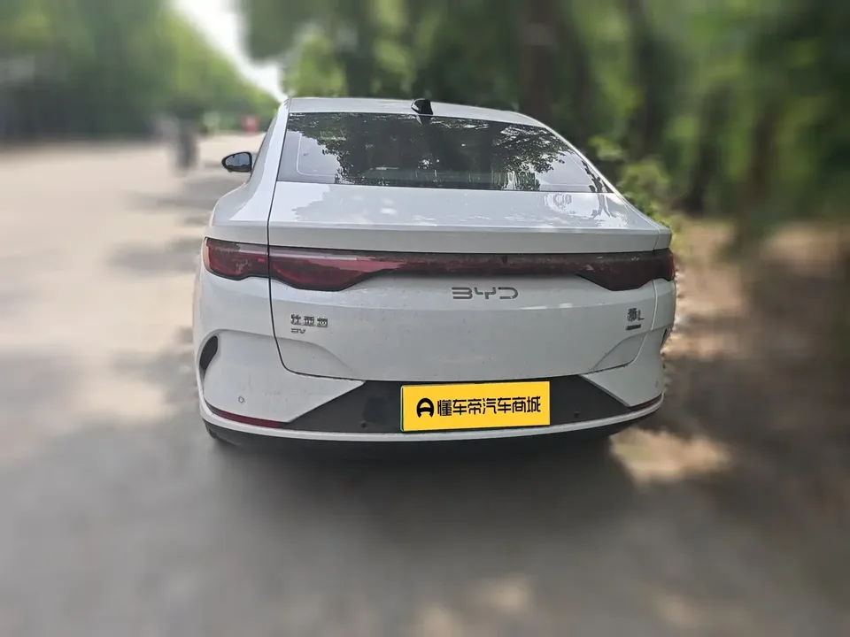 BYD Qin L EV Qin L EV 2025 545KM Superior 2025 — thumbnail 2