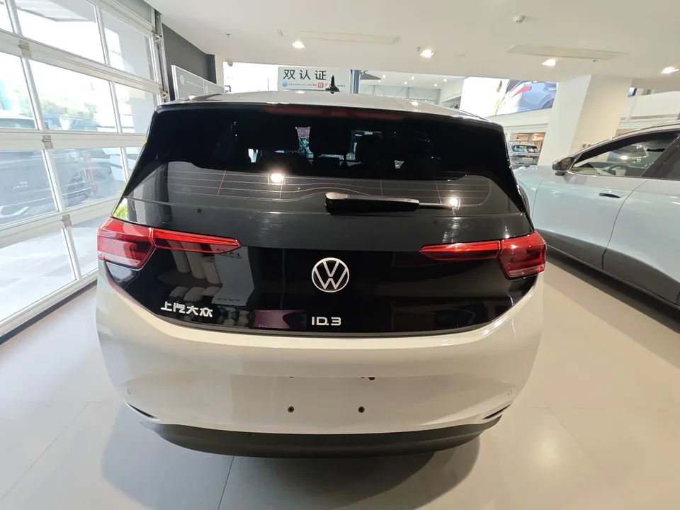 Volkswagen ID.3 Volkswagen ID.3 2024 Pure Smart Edition 2024 — thumbnail 5