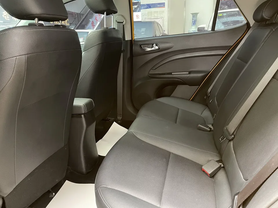 Kia KX1 Yipao 2021 1.4L CVT Fun Sunroof Model 2023 — thumbnail 4
