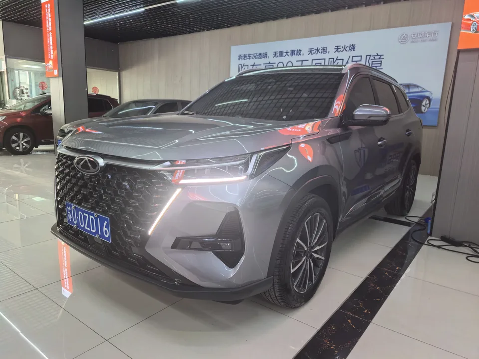 Chery Tiggo 8 Pro Tiggo 8 PRO 2025 290T 2WD Premium Edition 2025 — photo 1, buy with delivery to Moscow