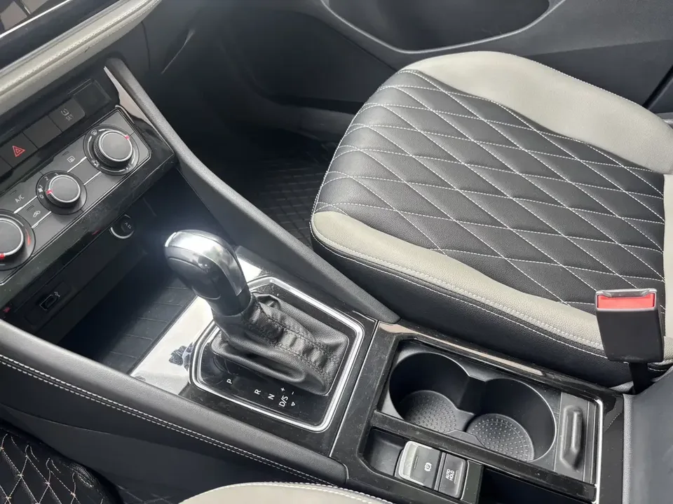 Jetta VS7 Jetta VS7 2023 280TSI Automatic Glory Edition 2023 — thumbnail 4
