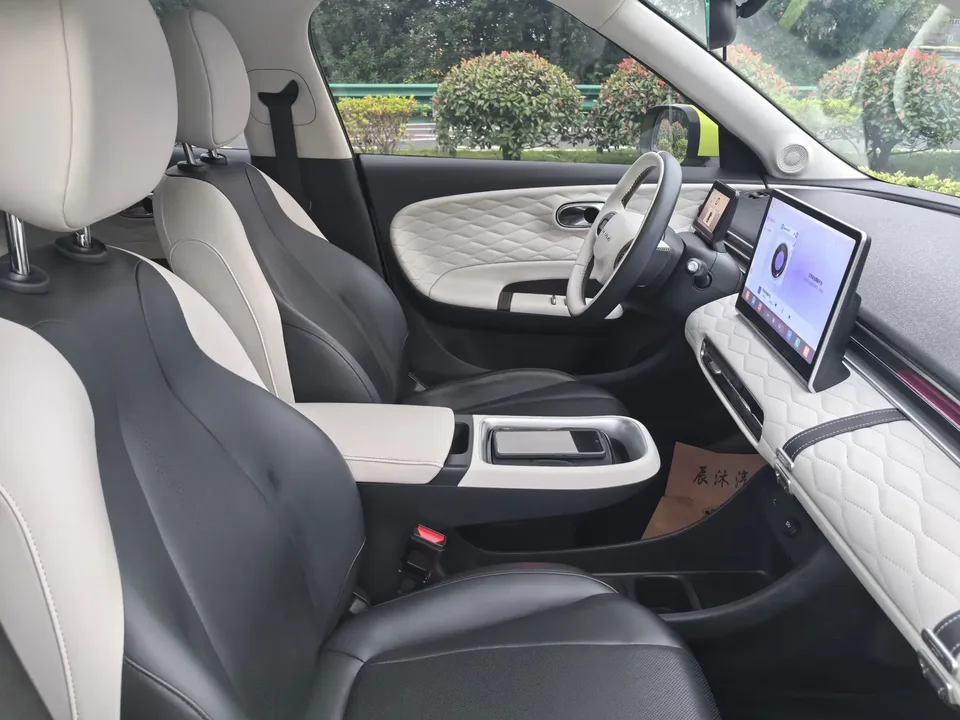 Dongfeng Nano 01 Nano 01 2024 430Plus Smart+ 2024 — thumbnail 5