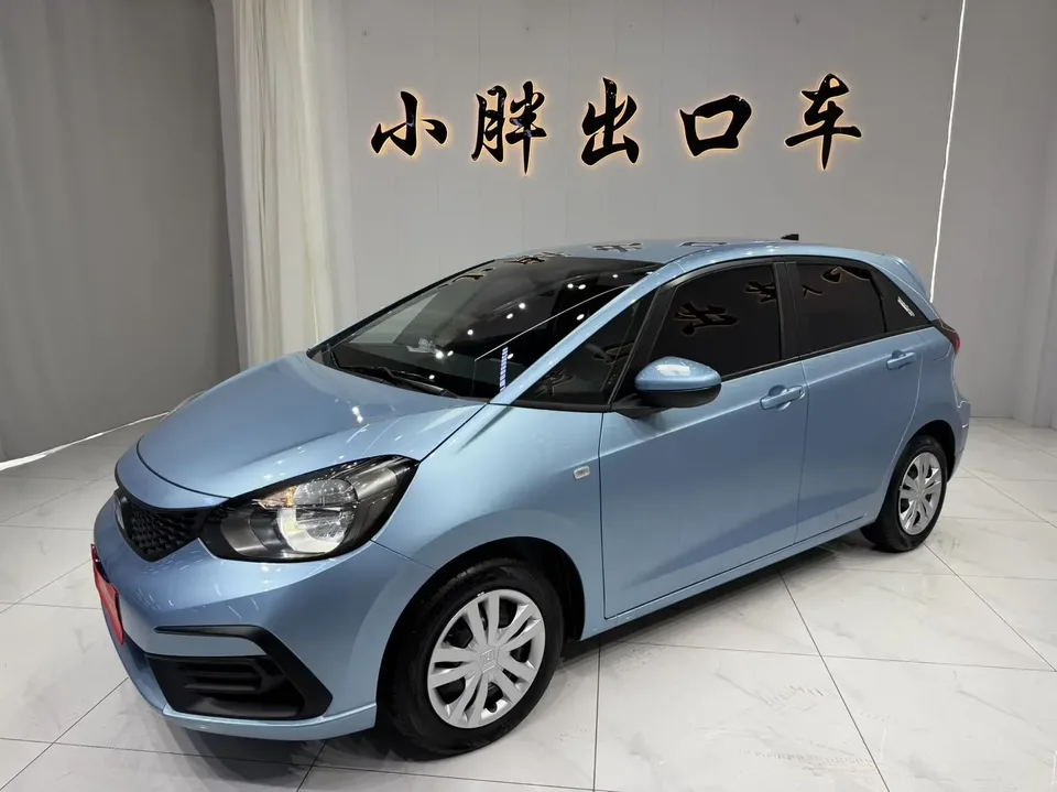 Honda FIT Fit 2021 1.5L CVT Trendy Edition 2023 — photo 1, buy with delivery to Moscow