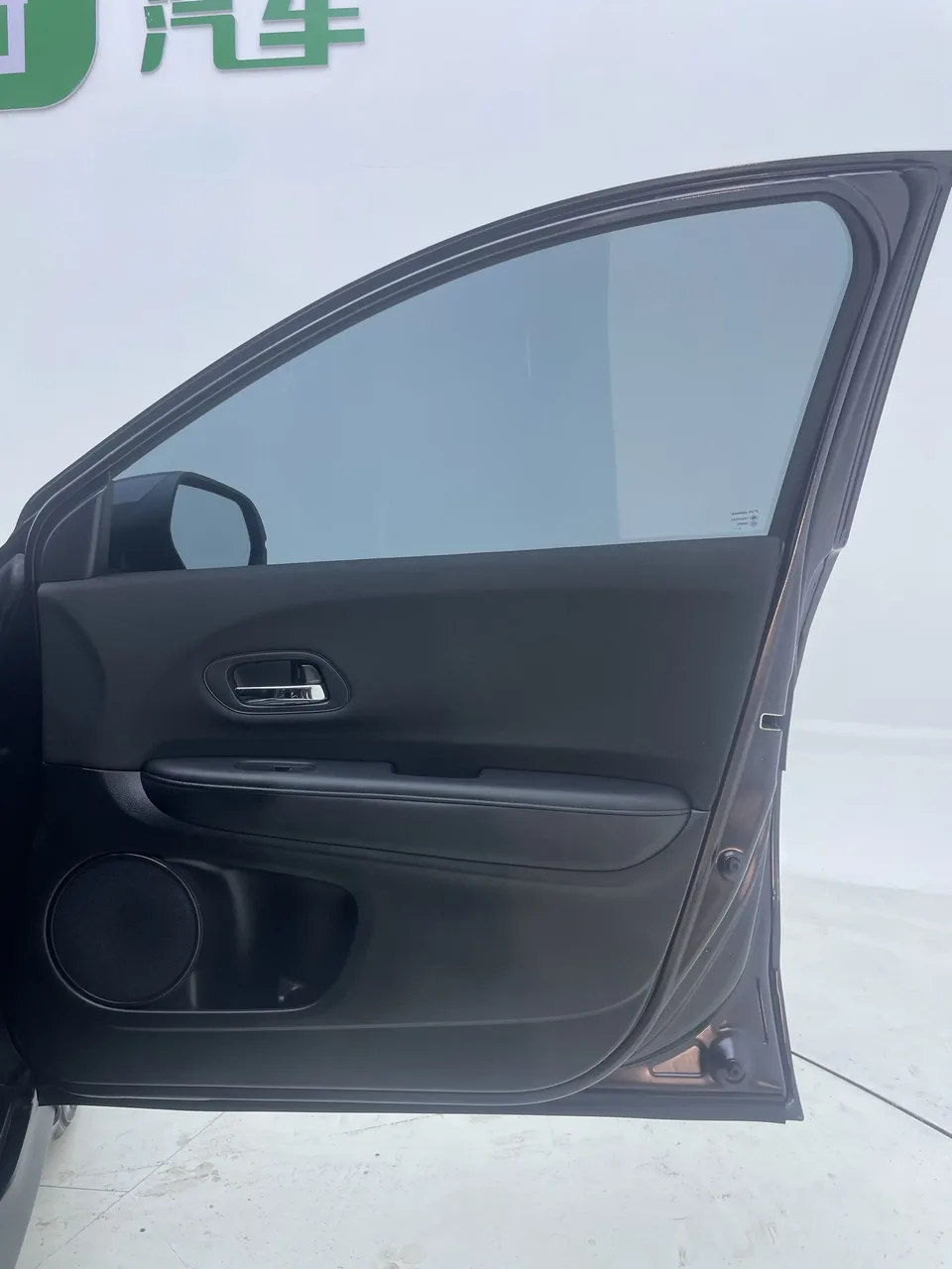 Audi Q2L Audi Q2L 2022 35 TFSI Stylish Dynamic 2022 — thumbnail 4