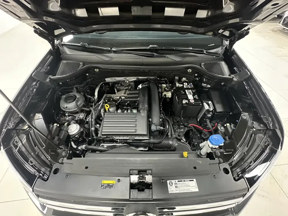 Volkswagen Tharu tuyue 2022 280TSI 2WD Deluxe Edition 2022 — thumbnail 3
