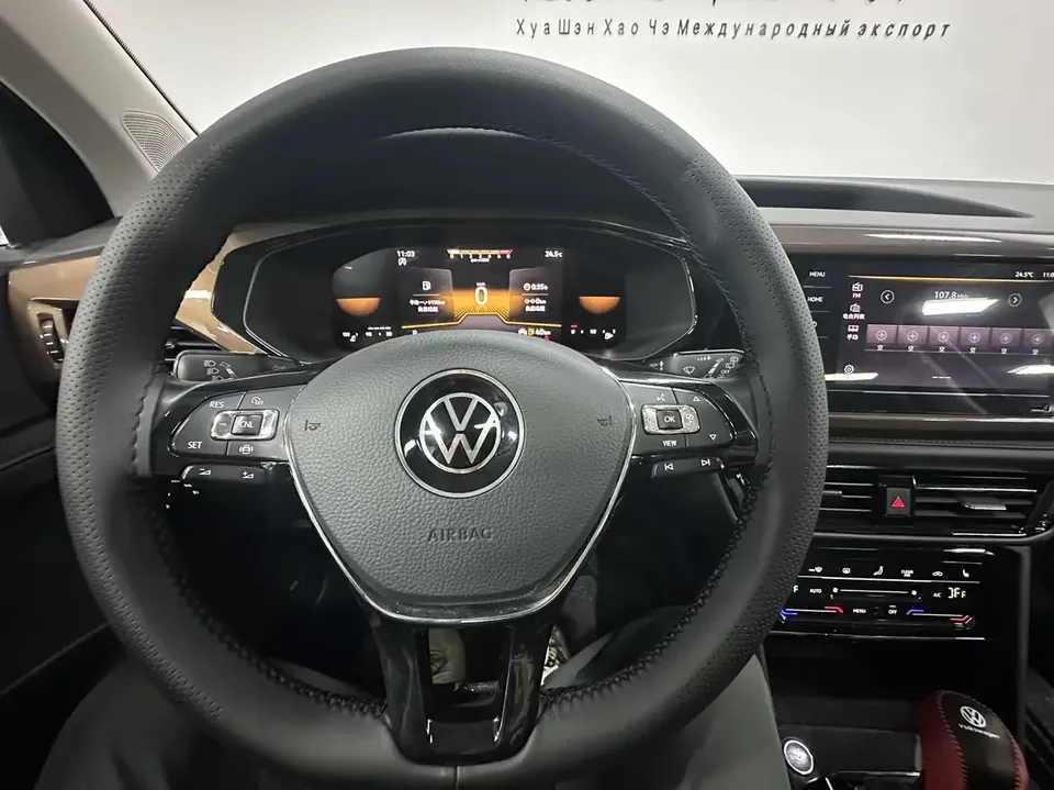 Volkswagen Tharu tuyue 2022 280TSI 2WD Deluxe Edition 2022 — thumbnail 5