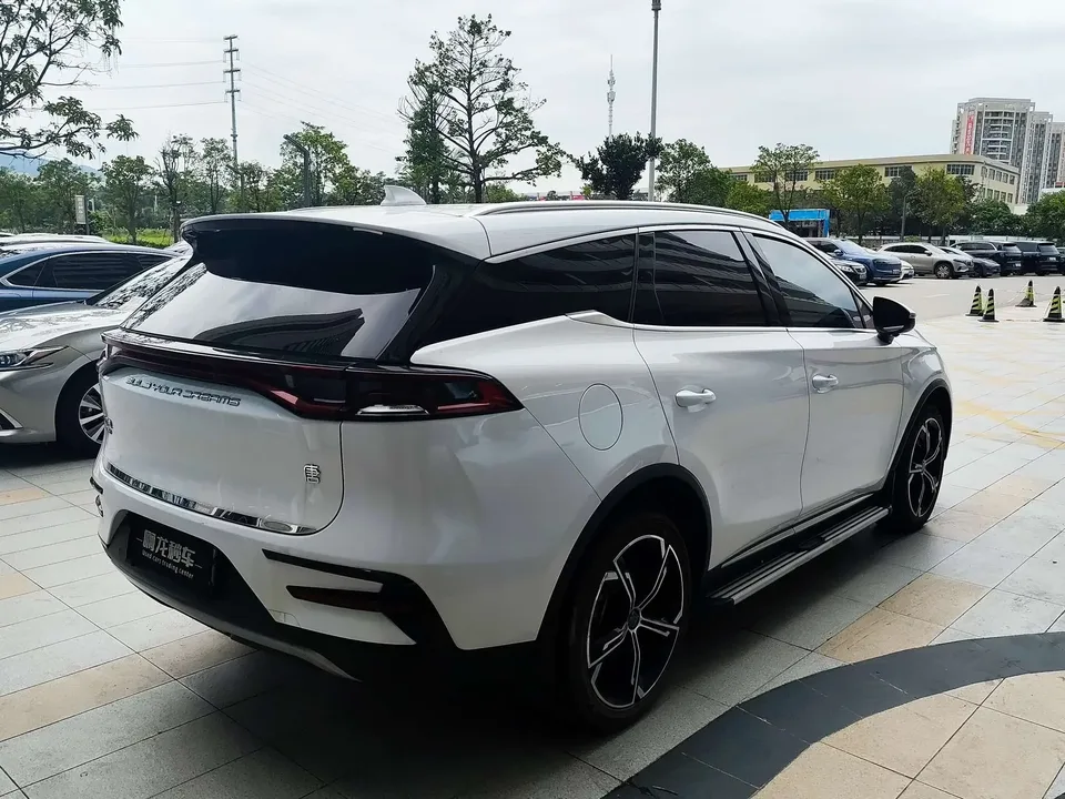 BYD Tang DM Tang DM 2021 DM-i 1.5T 112KM Premium 2022 — thumbnail 2