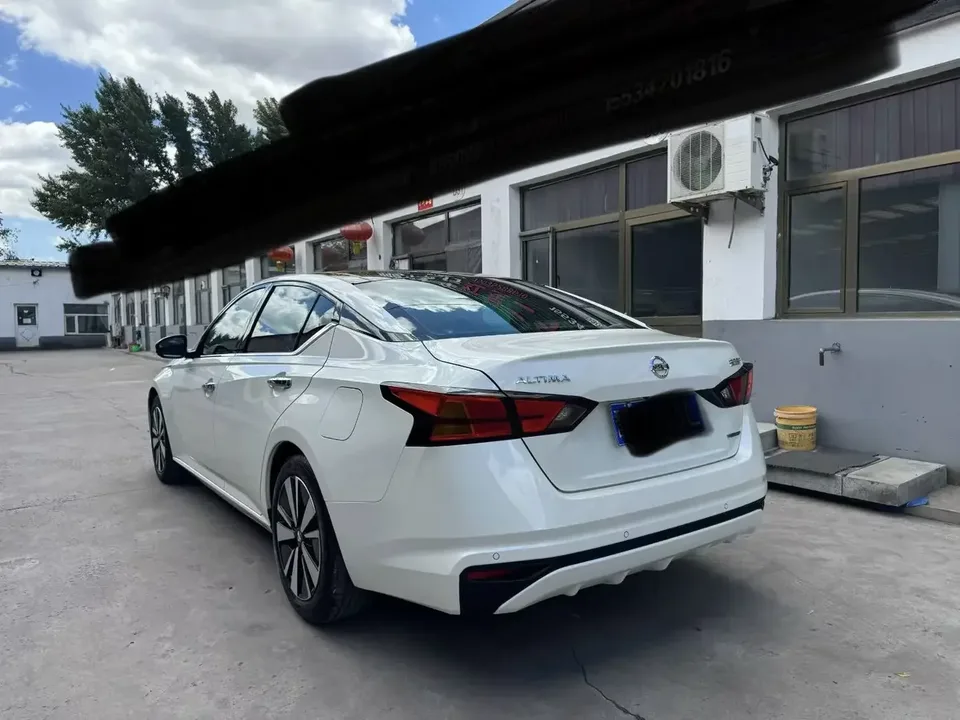 Nissan Altima Sound of nature 2021 2.0L XL Comfort Edition 2022 — thumbnail 4
