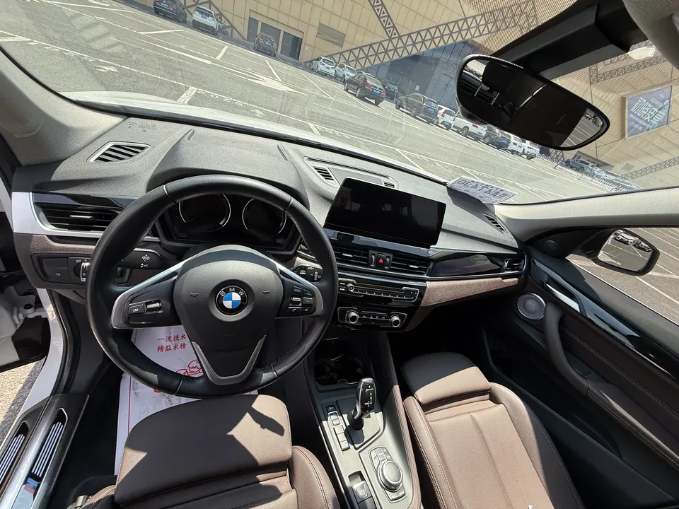 BMW X1 BMW X1 2022 sDrive20Li Fashion 2022 — thumbnail 3