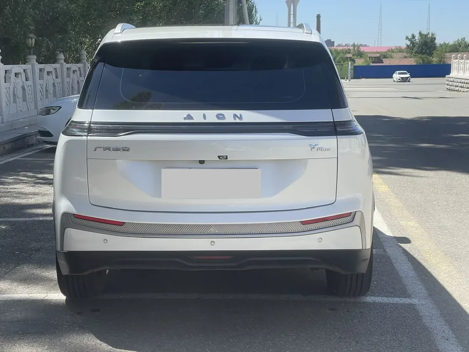 AION Y AION Y 2022 PLUS 70 Smart Edition 2022 — thumbnail 2