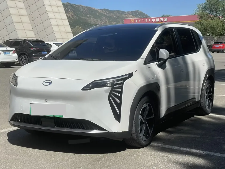 AION Y AION Y 2022 PLUS 70 Smart Edition 2022 — photo 1, buy with delivery to Moscow