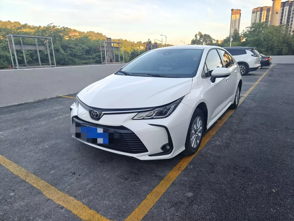 Toyota Corolla Corolla 2023 1.2T S-CVT Pioneer Edition 2023 — photo 1, buy with delivery to Moscow