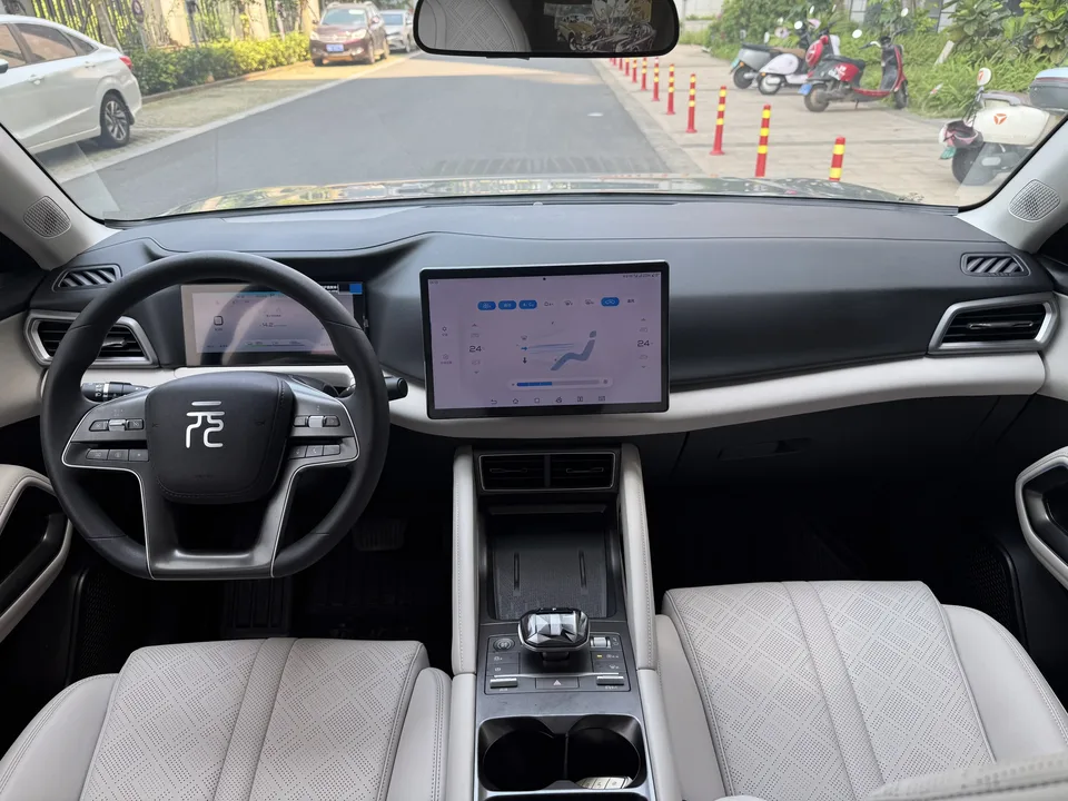 BYD Yuan Up Yuan UP 2024 401KM Leading Type 2024 — thumbnail 5