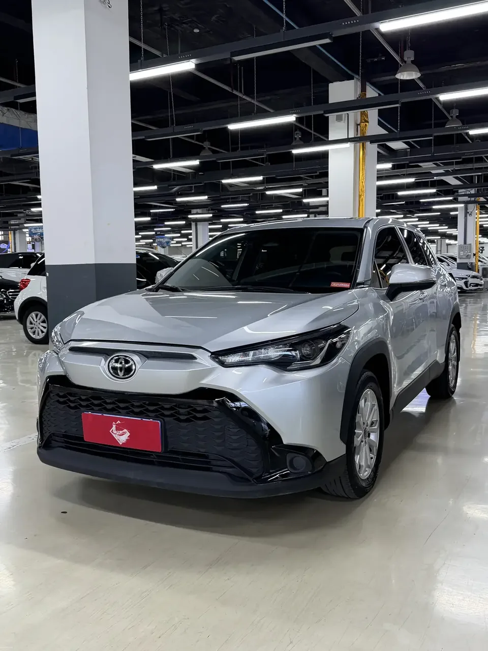 Toyota Frontlander Fenglanda 2023 2.0L CVT Leading Edition 2024 — photo 1, buy with delivery to Moscow