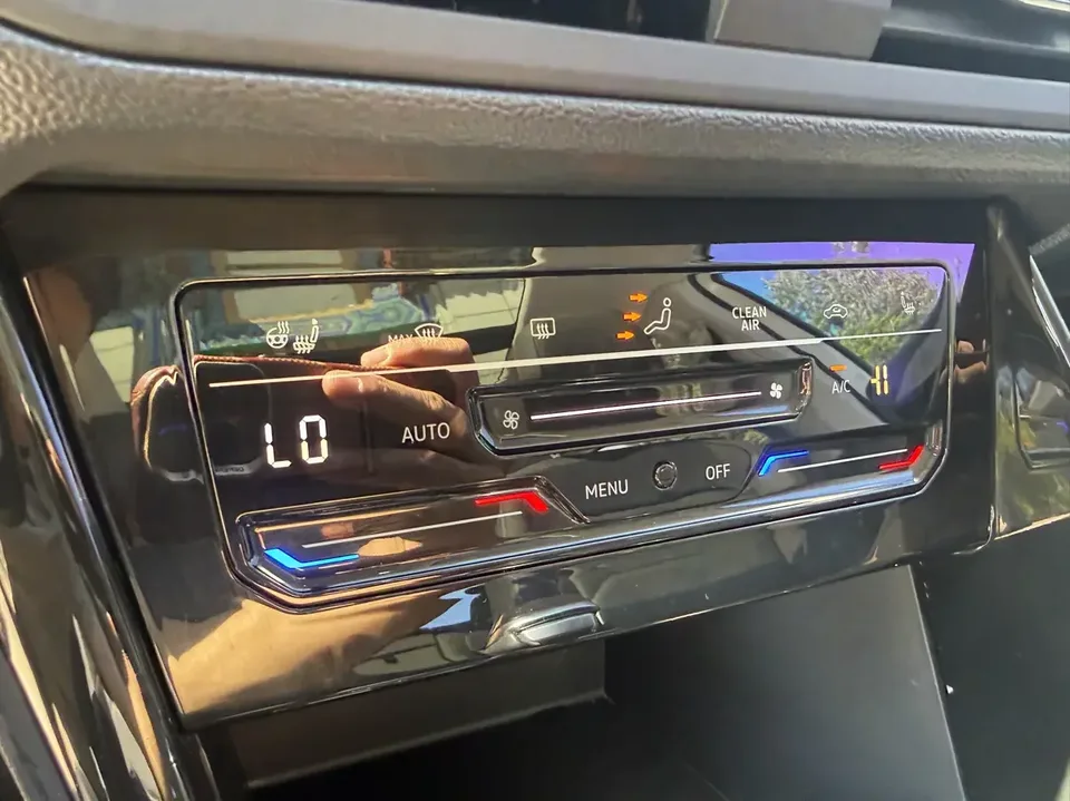 Volkswagen Tayron Tanyue 2022 280TSI 2WD Luxury Smart Edition 2022 — thumbnail 3