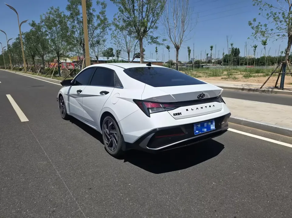 Hyundai Elantra Elantra 2023 1.5L CVT GLX Elite Edition 2024 — thumbnail 4