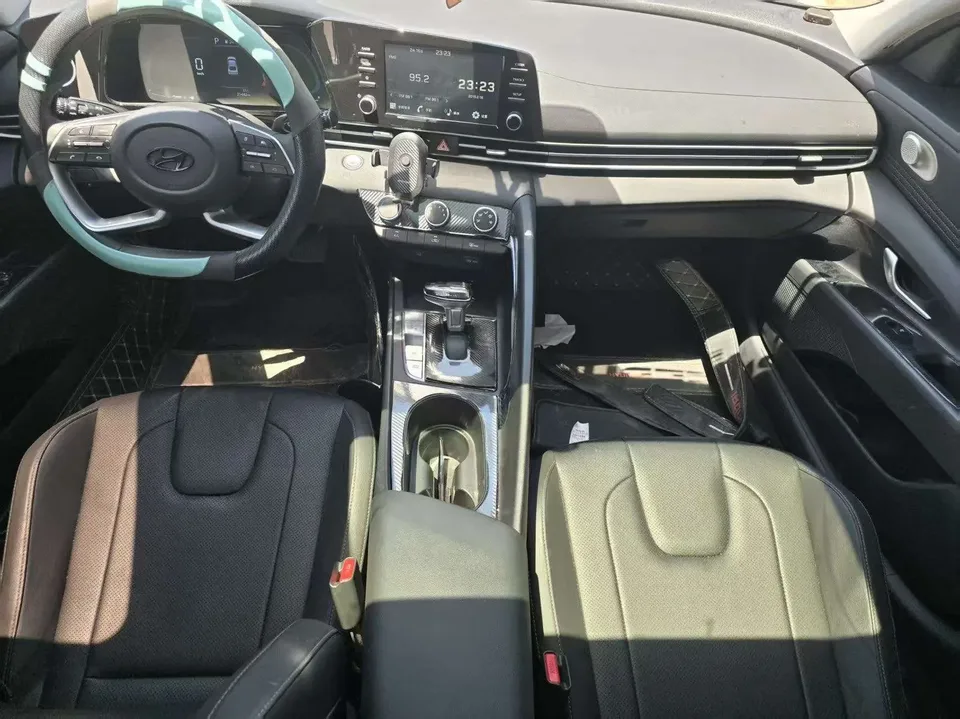 Hyundai Elantra Elantra 2023 1.5L CVT GLX Elite Edition 2024 — thumbnail 5