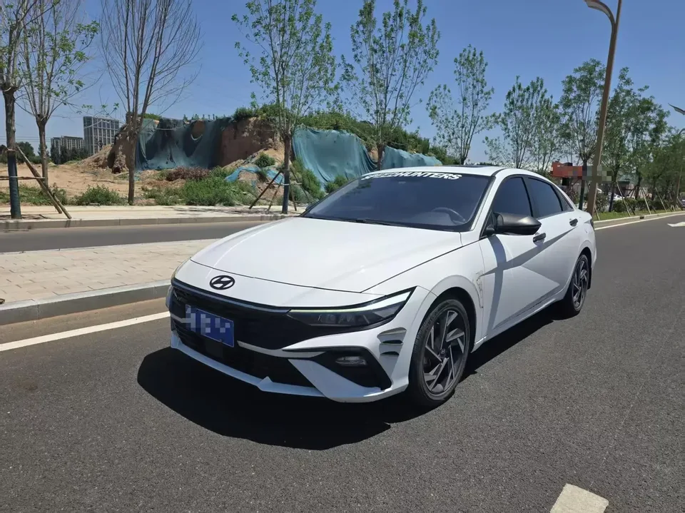 Hyundai Elantra Elantra 2023 1.5L CVT GLX Elite Edition 2024 — photo 1, buy with delivery to Moscow