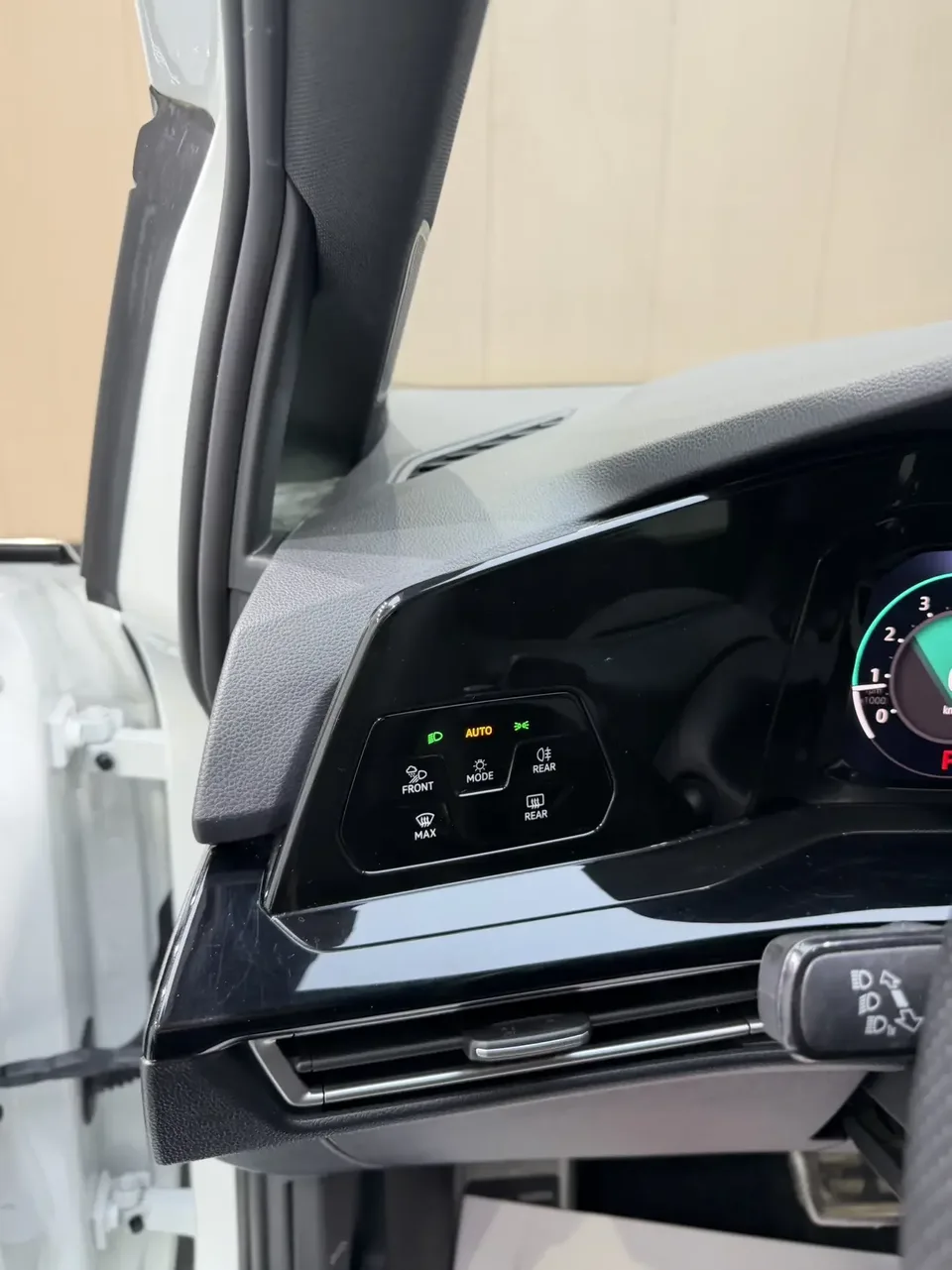 Volkswagen Golf golf 2023 280TSI DSG R-Line Lite 2023 — thumbnail 3