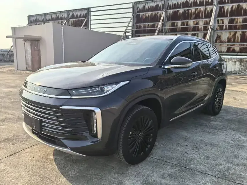 Exeed TXL Stars in the clouds 2024 Lingyun 300T 2WD Star Edition 2024 — фото 1, купить с доставкой в Москву