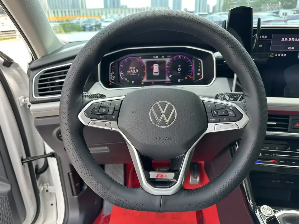 Volkswagen Tayron Tanyue 2023 280TSI 2WD Luxury Plus Advanced Edition 2023 — thumbnail 4