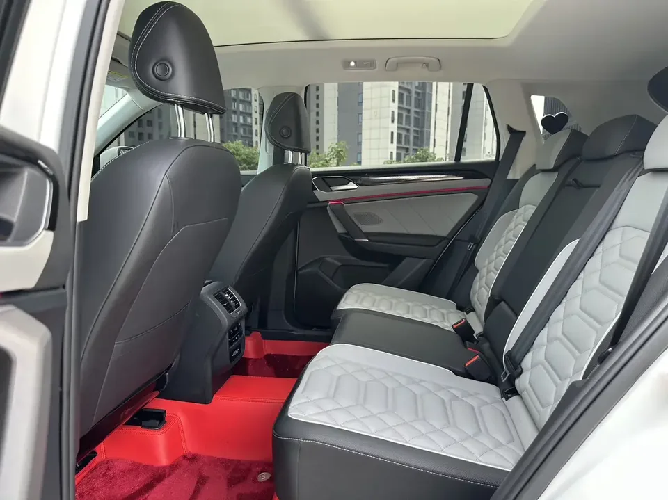 Volkswagen Tayron Tanyue 2023 280TSI 2WD Luxury Plus Advanced Edition 2023 — thumbnail 5