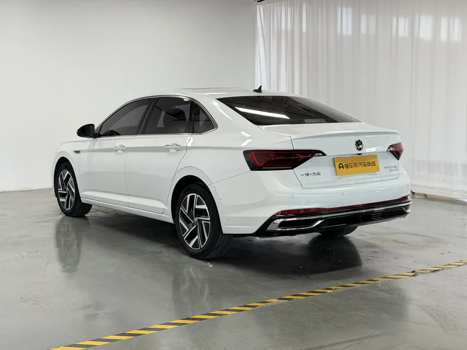 Volkswagen Sagitar Sagitar 2023 300TSI DSG Beyond Edition 2022 — миниатюра 2