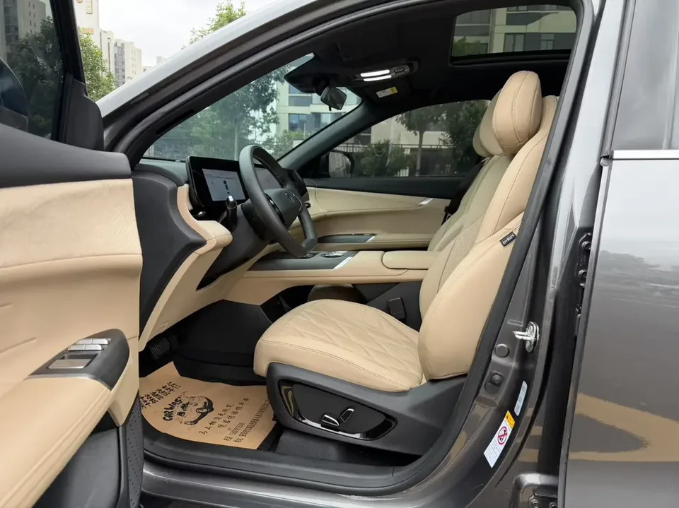 Changan CS75PLUS Changan CS75 PLUS 2025 The fourth generation 1.5T New Blue Whale Smart Premium 2024 — thumbnail 5