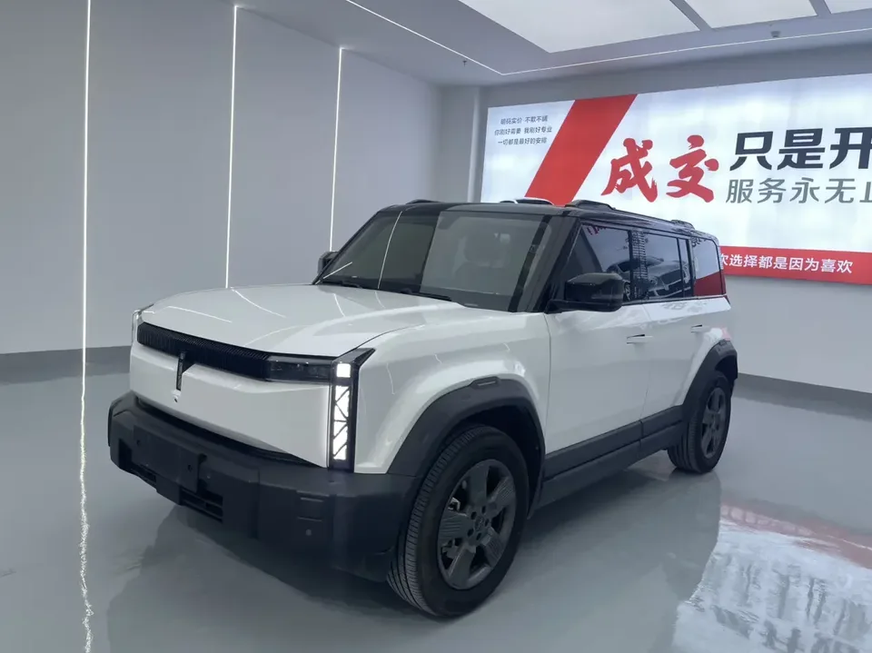 iCAR 03 iCAR 03 2024 Two-wheel drive long-range version 2024 — photo 1, buy with delivery to Moscow