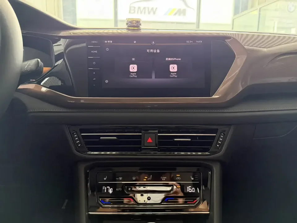 Volkswagen Tharu tuyue 2022 280TSI 2WD Deluxe Edition 2022 — thumbnail 3
