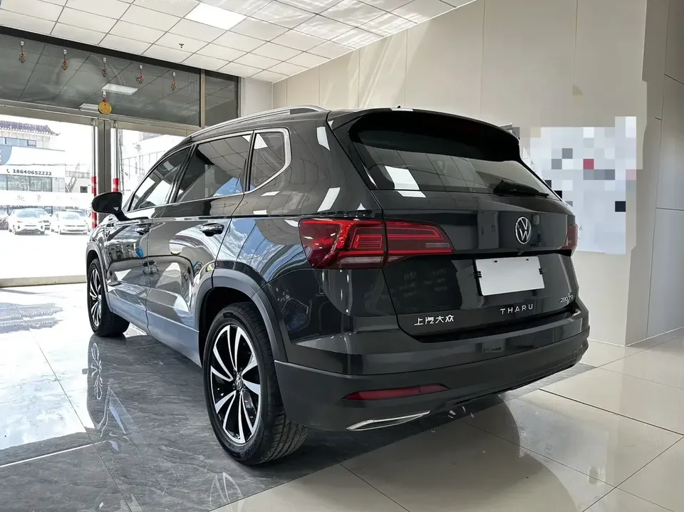 Volkswagen Tharu tuyue 2022 280TSI 2WD Deluxe Edition 2022 — thumbnail 2