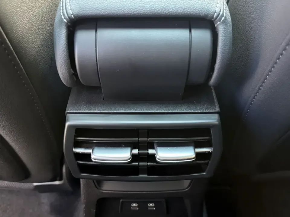 Audi A3 Audi A3 2023 Sportback 35 TFSI Stylish and sporty 2023 — thumbnail 3
