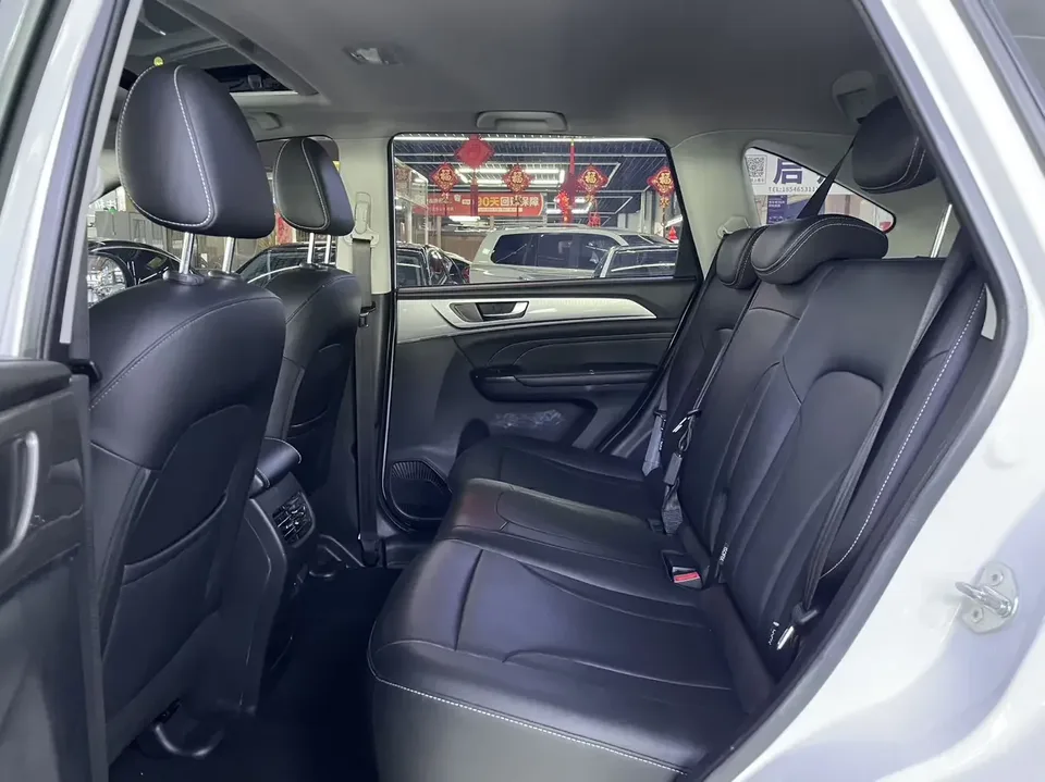 Haval M6 Haval M6 2021 PLUS 1.5T DCT Luxury Intelligent Connection 2022 — thumbnail 5