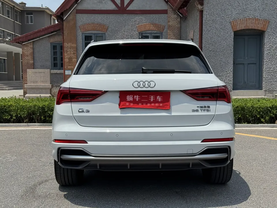 Audi Q3 Audi Q3 2022 35 TFSI Stylish Dynamic 2022 — thumbnail 2
