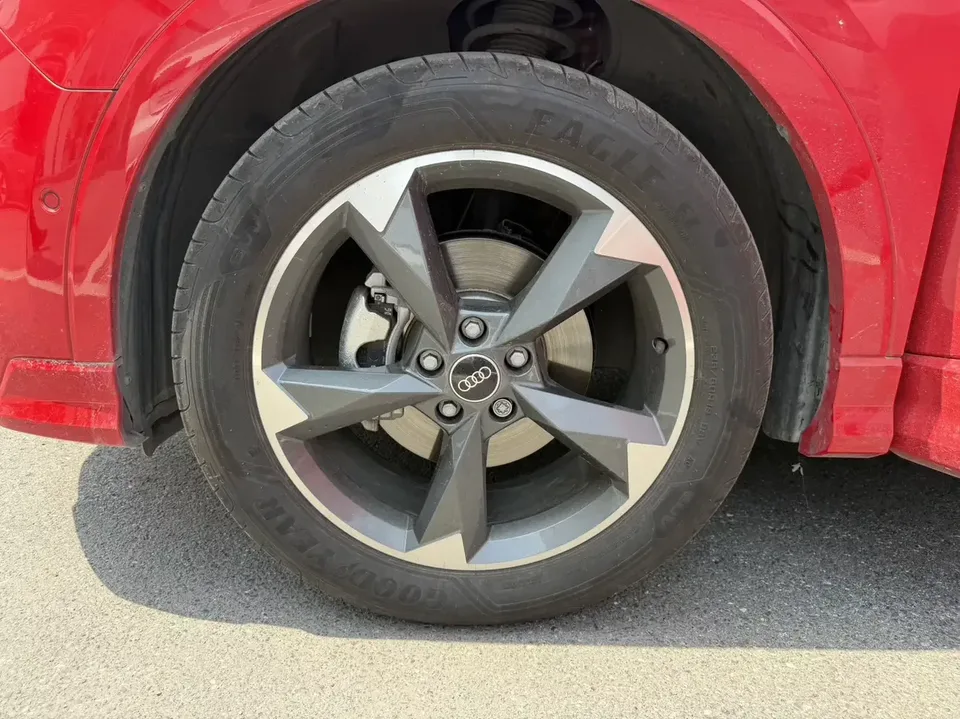 Audi Q3 Audi Q3 2023 35 TFSI Stylish Dynamic 2022 — thumbnail 4