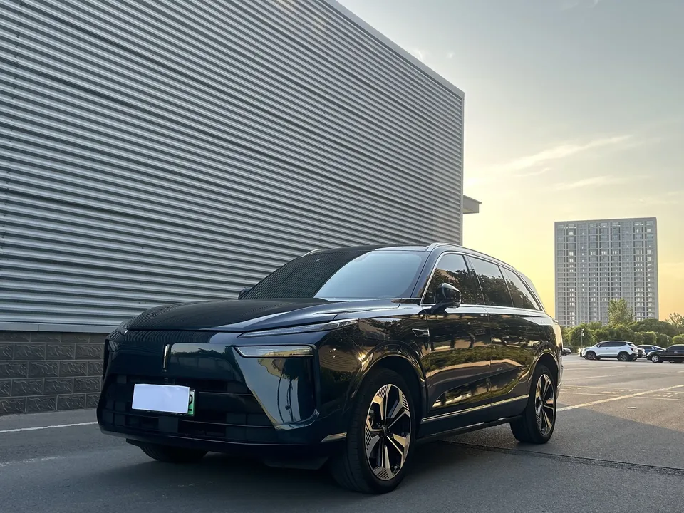 WEY Blue Mountain Blue Mountain 2023 Four-wheel drive long-range version 2023 — photo 1, buy with delivery to Moscow