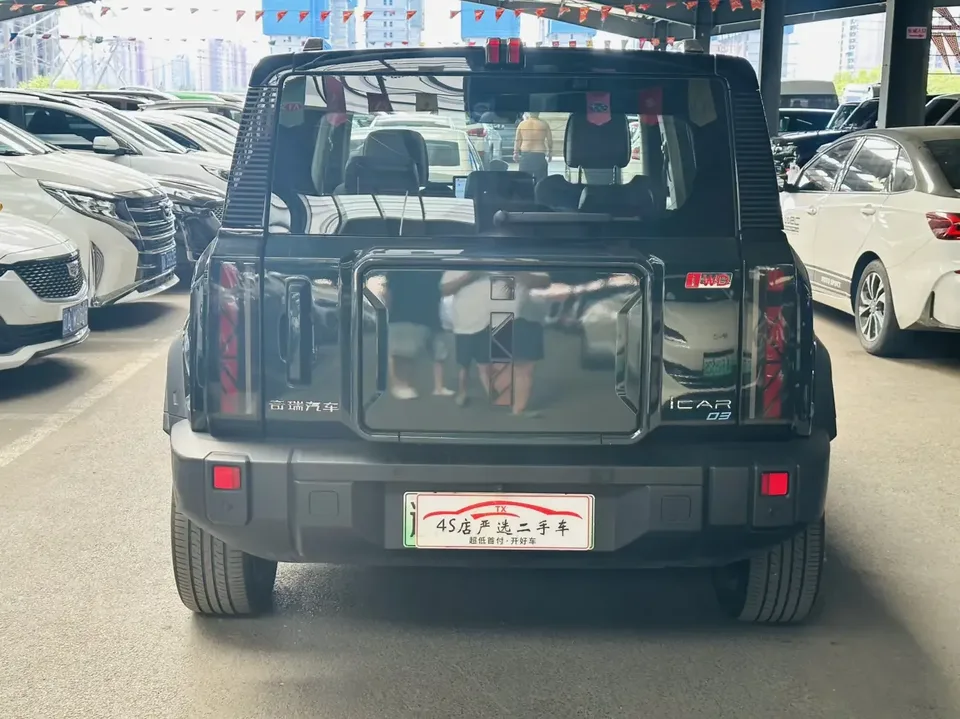 iCAR 03 iCAR 03 2024 Two-wheel drive standard advanced version 2024 — миниатюра 2