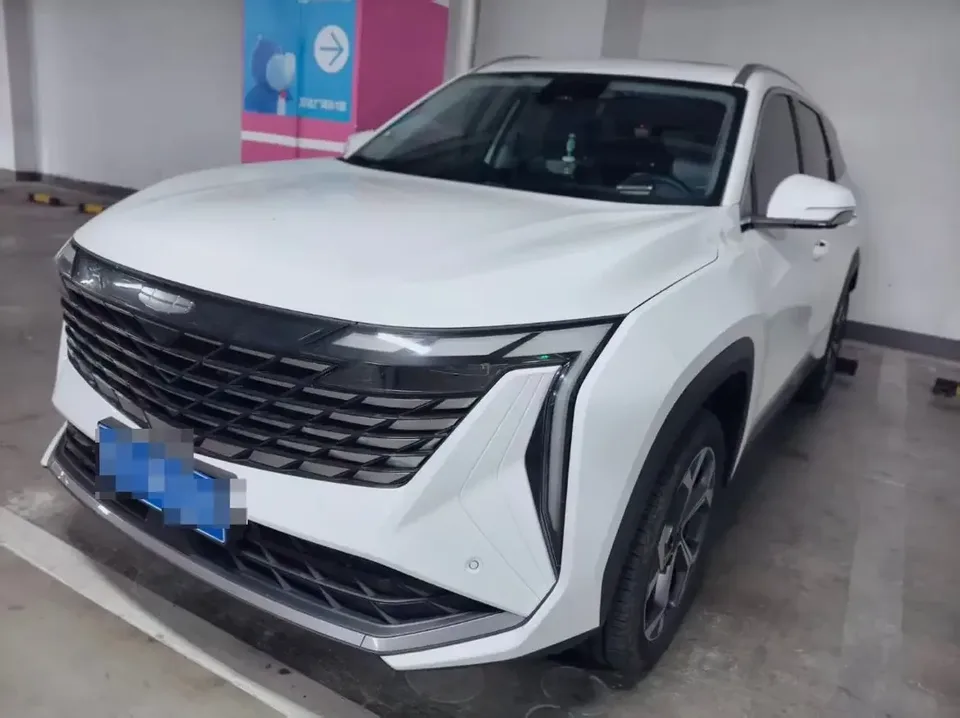 Geely Atlas L Boyue L 2024 1.5TD DCT Premium Edition 2024 — photo 1, buy with delivery to Moscow