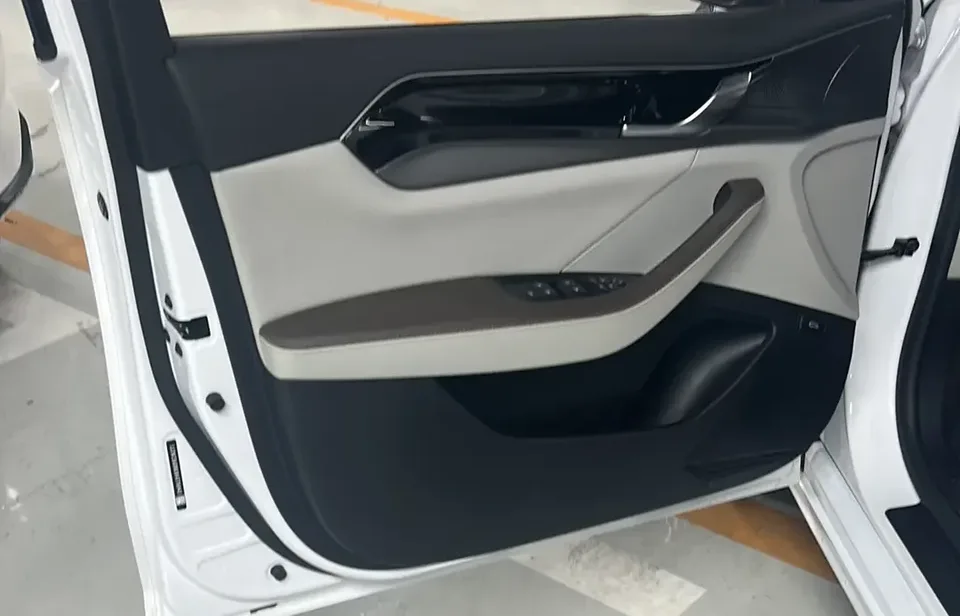 BYD Qin PLUS EV Qin PLUS EV 2024 Honor Edition 510KM Leading Edition 2024 — миниатюра 4