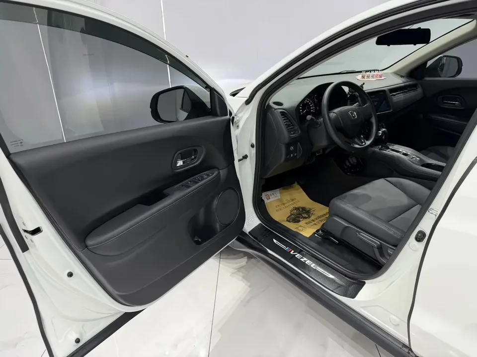 Honda VEZEL Binzhi 2020 1.5L CVT Elite Edition 2022 — thumbnail 5