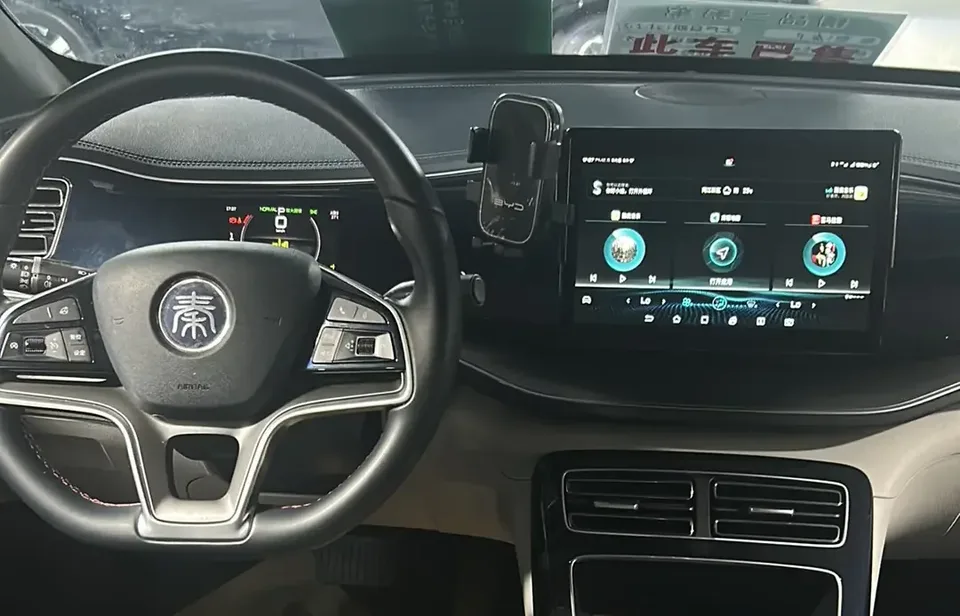 BYD Qin PLUS EV Qin PLUS EV 2021 500KM Luxury 2025 — thumbnail 3