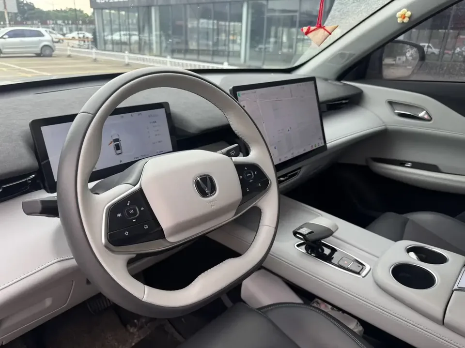 Changan Uni-Z Changan UNI-Z 2024 1.5T DCT Luxury 2025 — миниатюра 3