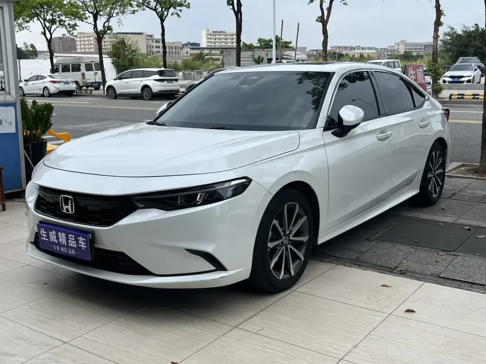 Honda Integra Style 2023 240TURBO CVT Deluxe Edition 2024 — photo 1, buy with delivery to Moscow